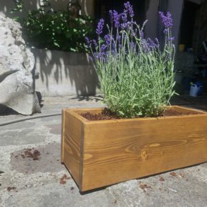 Дървена кашпа 18×50 см